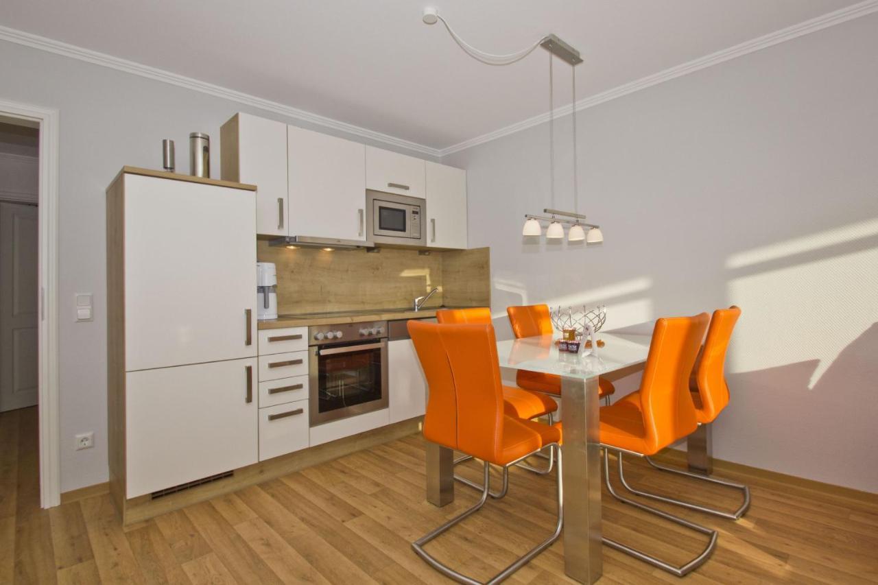 Mit Meerblick Und Balkon, Gratis Nutzung Vom Ahoi Erlebnisbad Und Sauna In Sellin - Meeresblick Fewo 33 Goehren  Ngoại thất bức ảnh